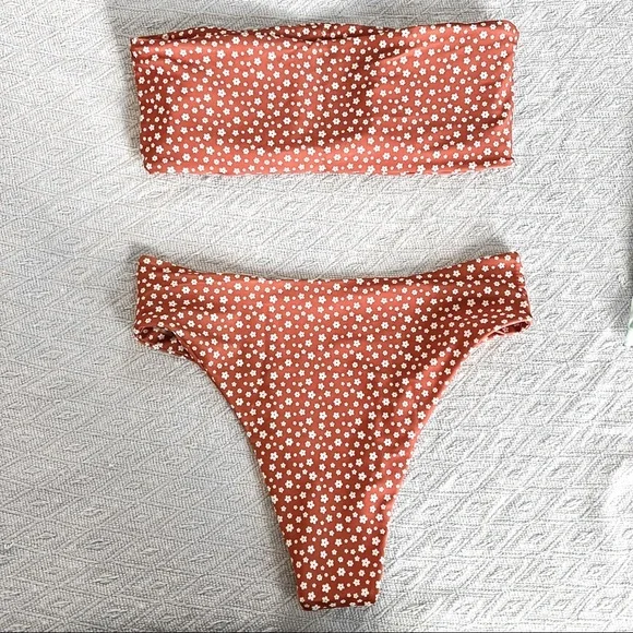 NWT Shein Strapless Cheeky Bikini - Picture 5 of 6